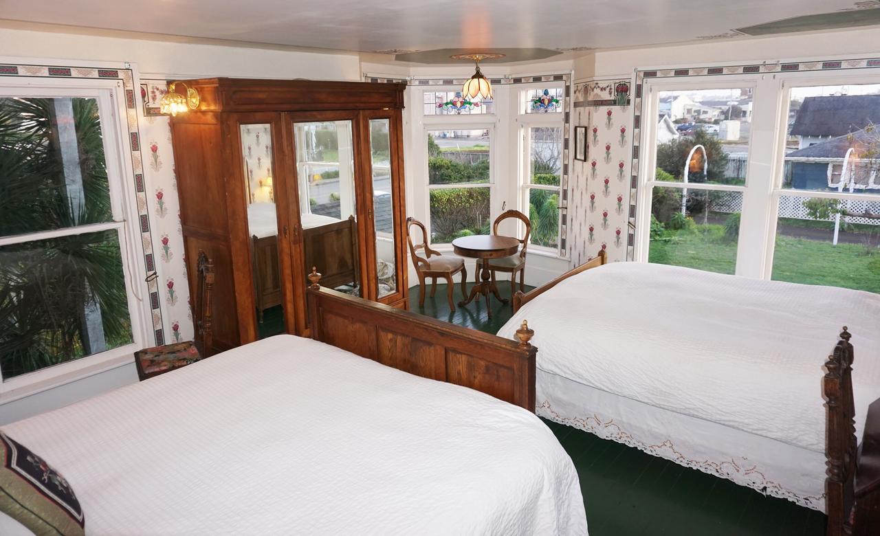 Weller House Inn Fort Bragg Bilik gambar