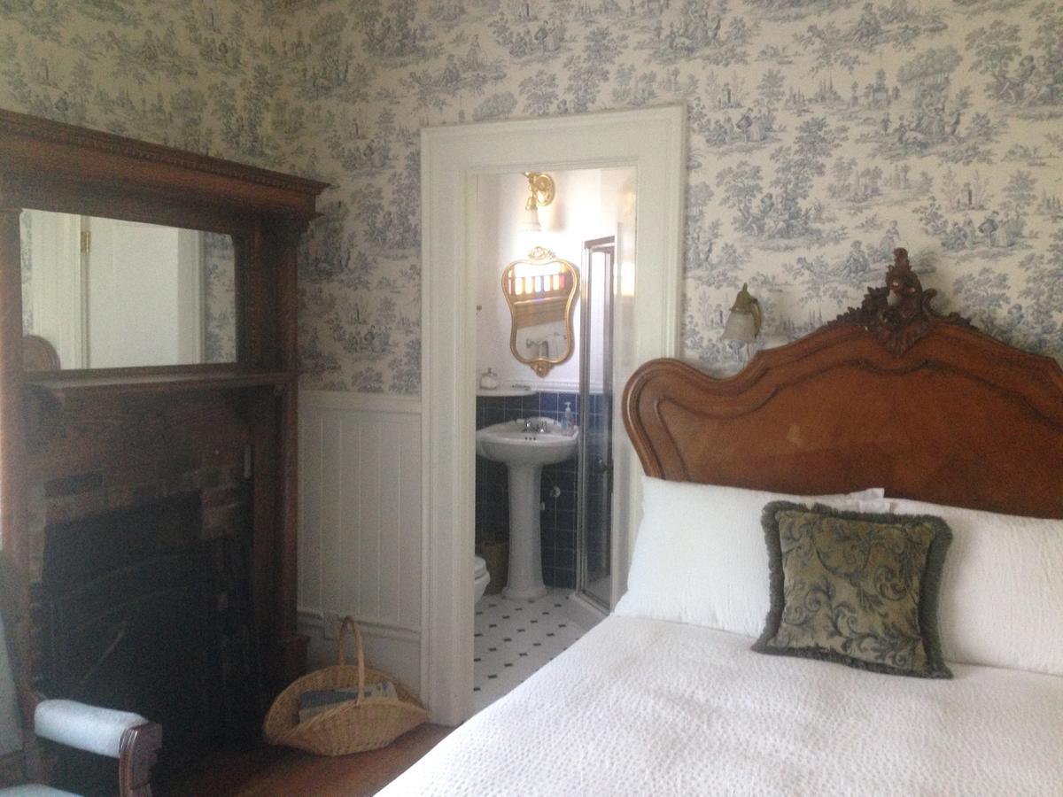 Weller House Inn Fort Bragg Bilik gambar